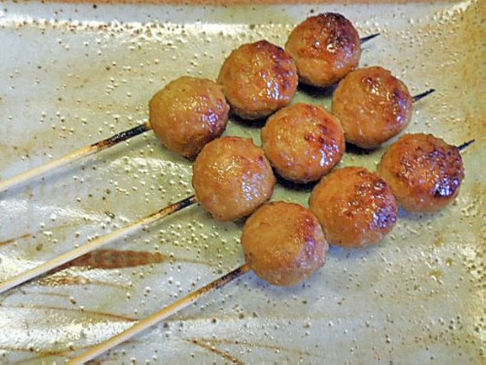Amazon.co.jp: 業務用 つくね 串 3ヶ刺し 冷凍 50本入り : 食品